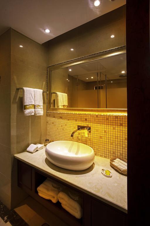 Chengdu Theme Hotel Номер фото